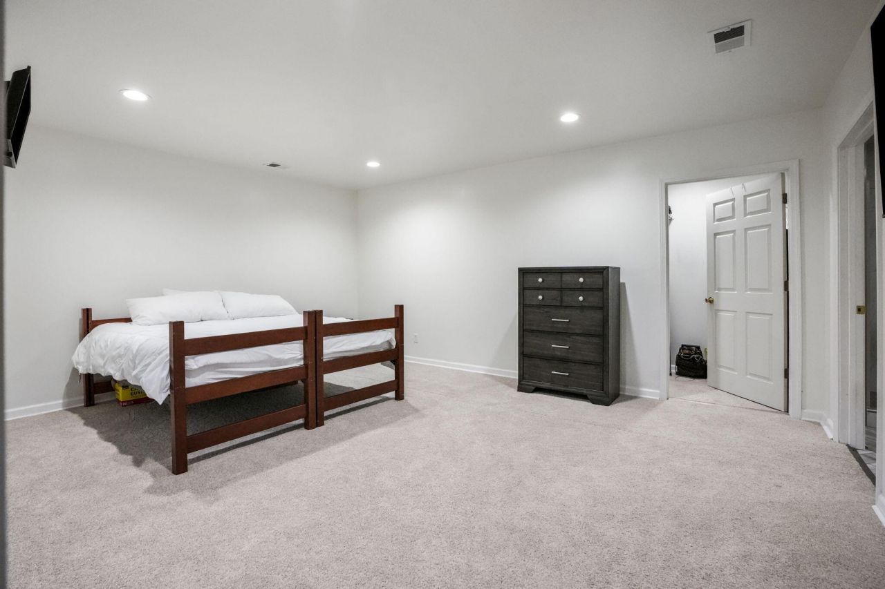 266 Wesley Grove Road Photo 13