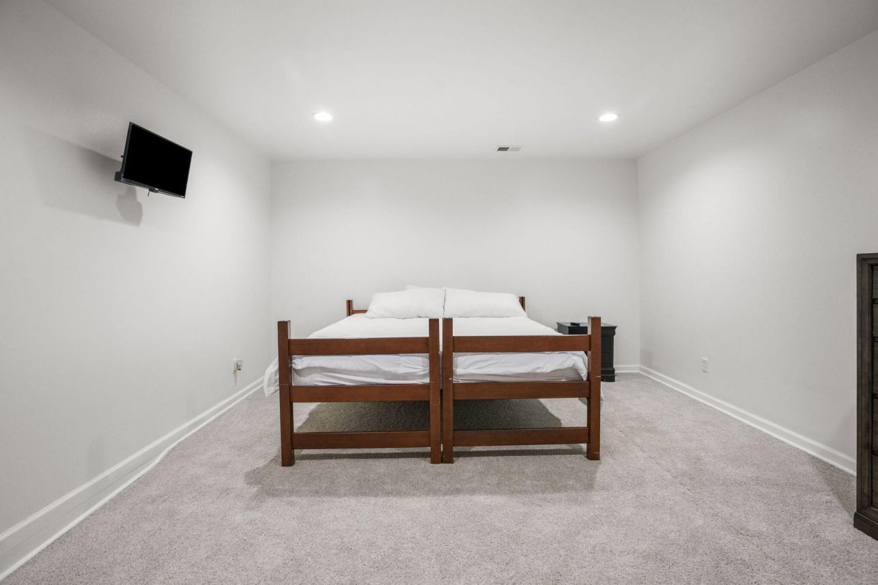 266 Wesley Grove Road Photo 14