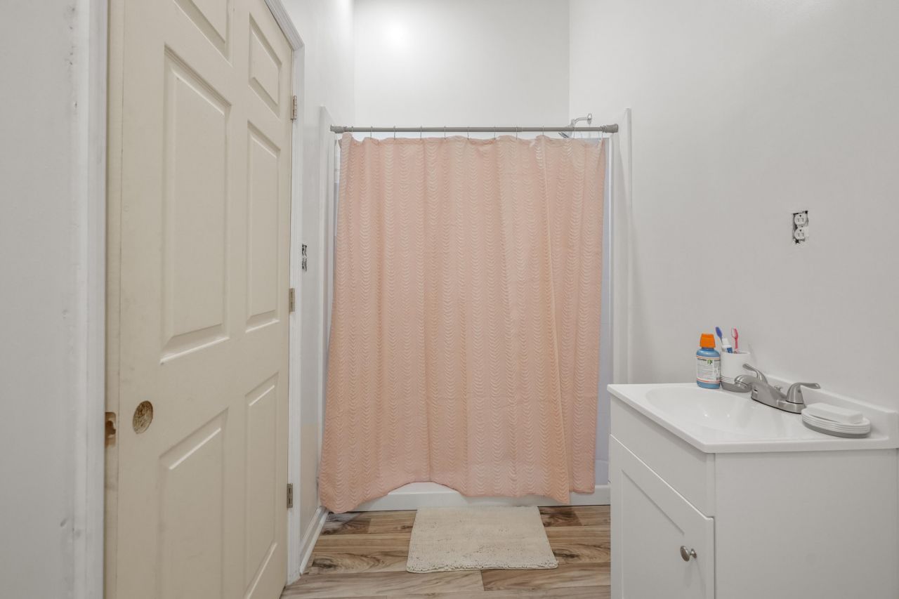 266 Wesley Grove Road Photo 29