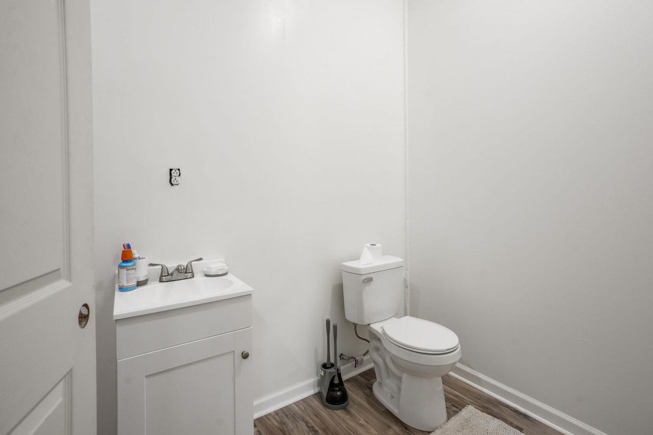 266 Wesley Grove Road Photo 30