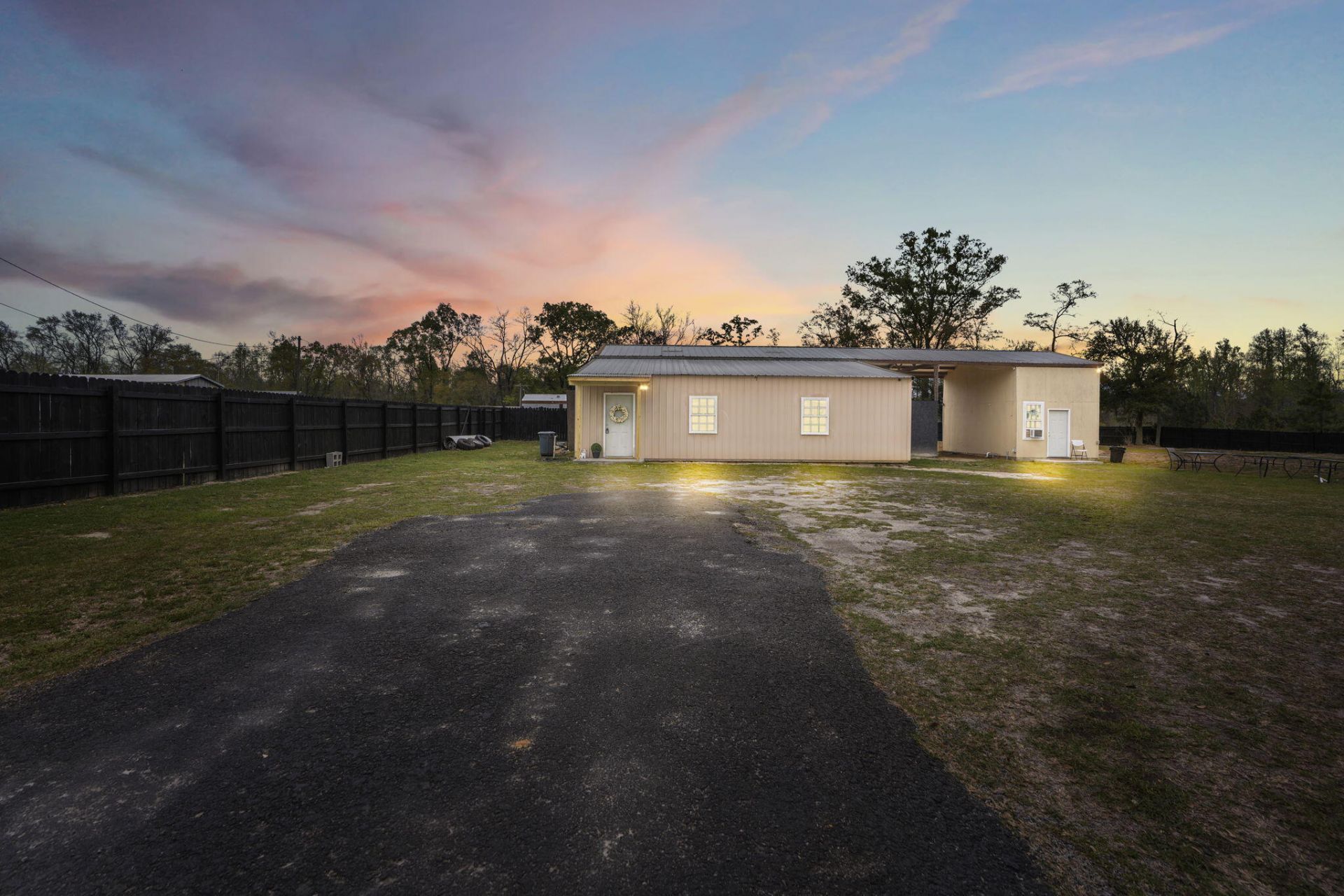 266 Wesley Grove Road Photo 4