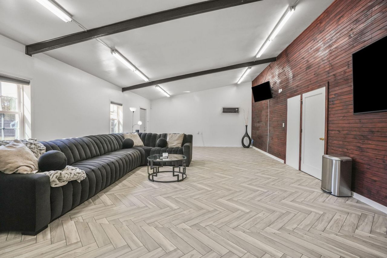 266 Wesley Grove Road Photo 7