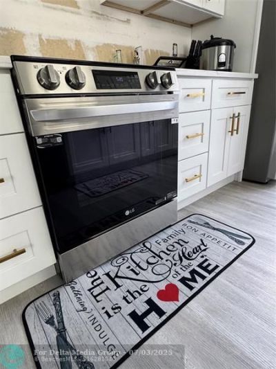 1611 NE 32 Street, Pompano Beach, FL 33064 Photo