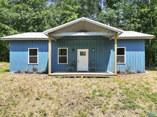 2152 Holiday Shores Road, Scottsboro, AL 35769