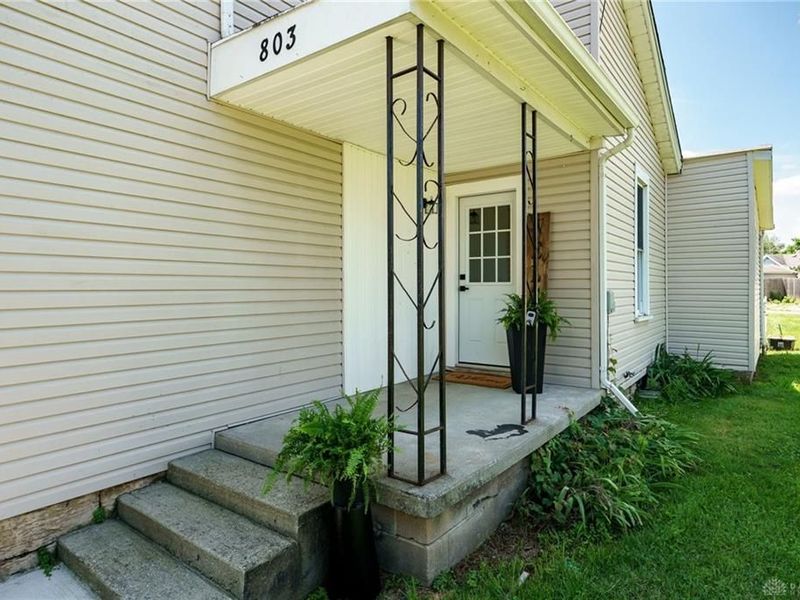 803 Laurel Street, Springfield, OH 45503 Photo 5