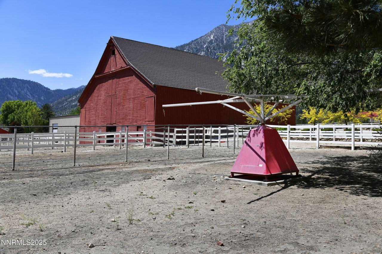 775 Foothill Road, Gardnerville, NV 89460 Photo