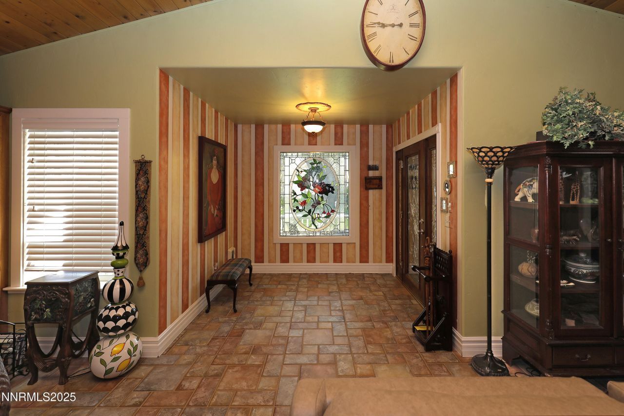 775 Foothill Road, Gardnerville, NV 89460 Photo