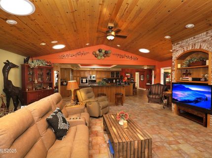 775 Foothill Road, Gardnerville, NV 89460 Photo