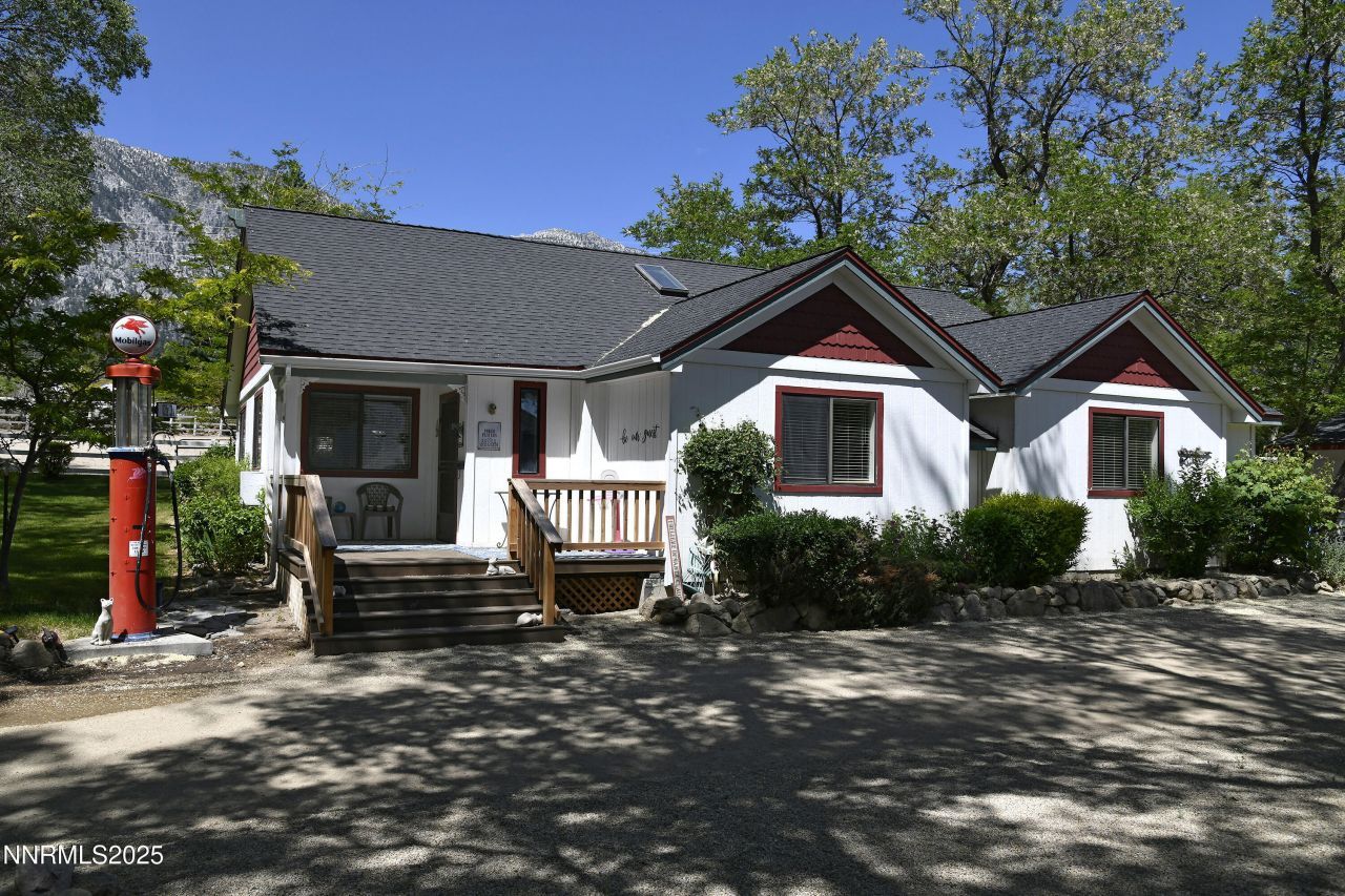 775 Foothill Road, Gardnerville, NV 89460 Photo