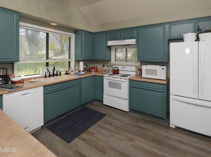 775 Foothill Road, Gardnerville, NV 89460 Photo