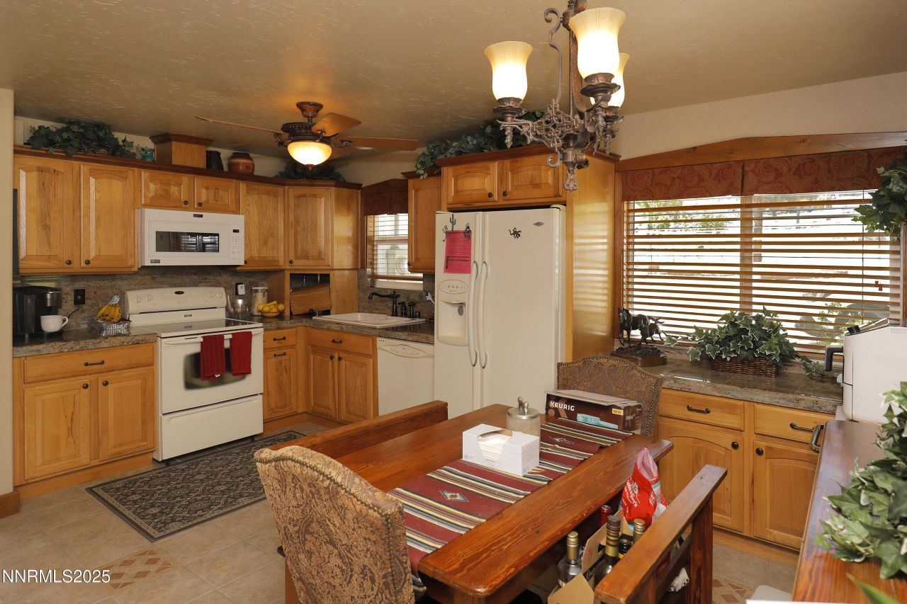 775 Foothill Road, Gardnerville, NV 89460 Photo