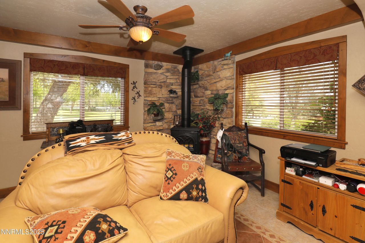 775 Foothill Road, Gardnerville, NV 89460 Photo