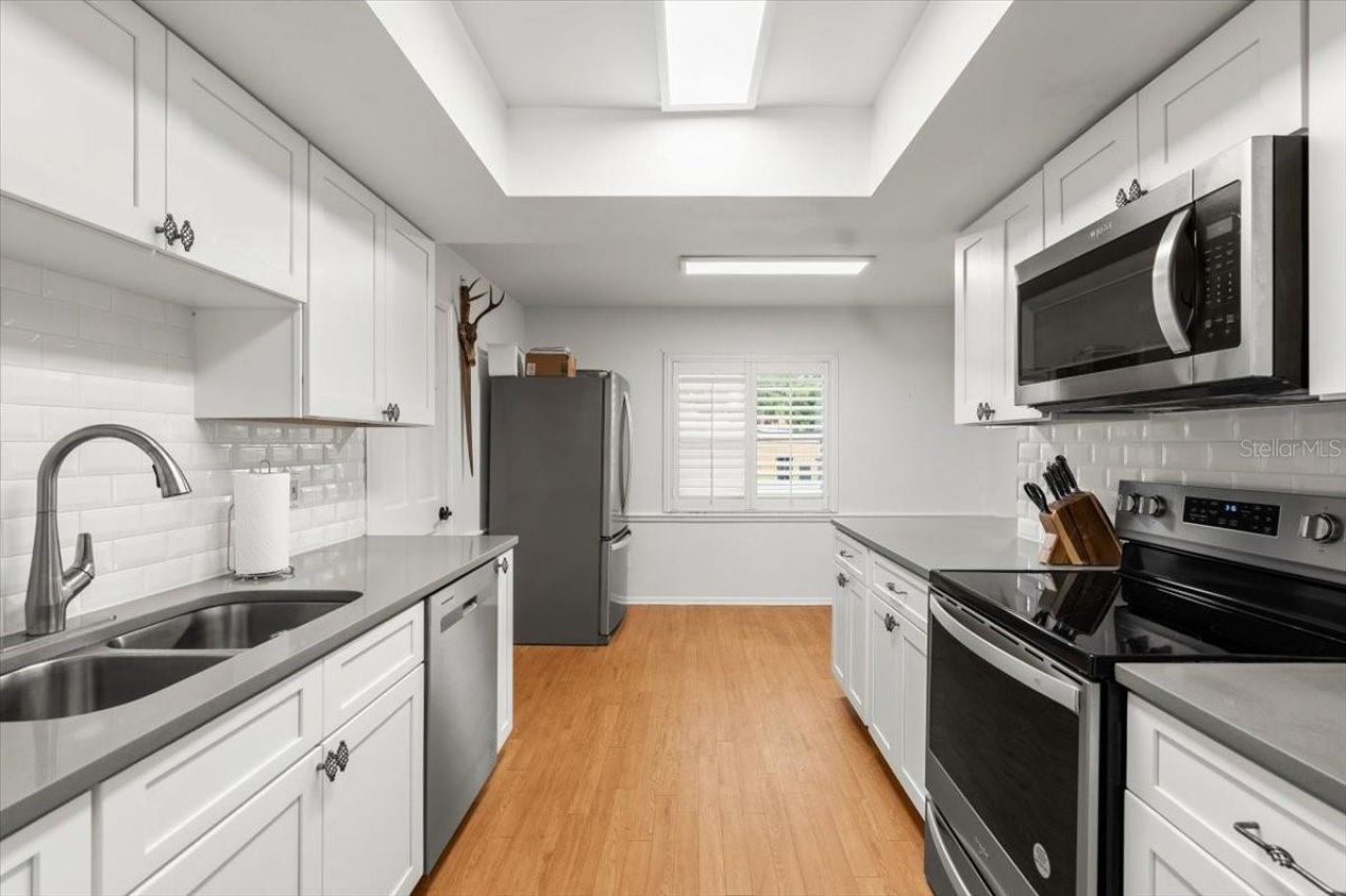 704 Lynn Avenue, New Smyrna Beach, FL 32168 Photo