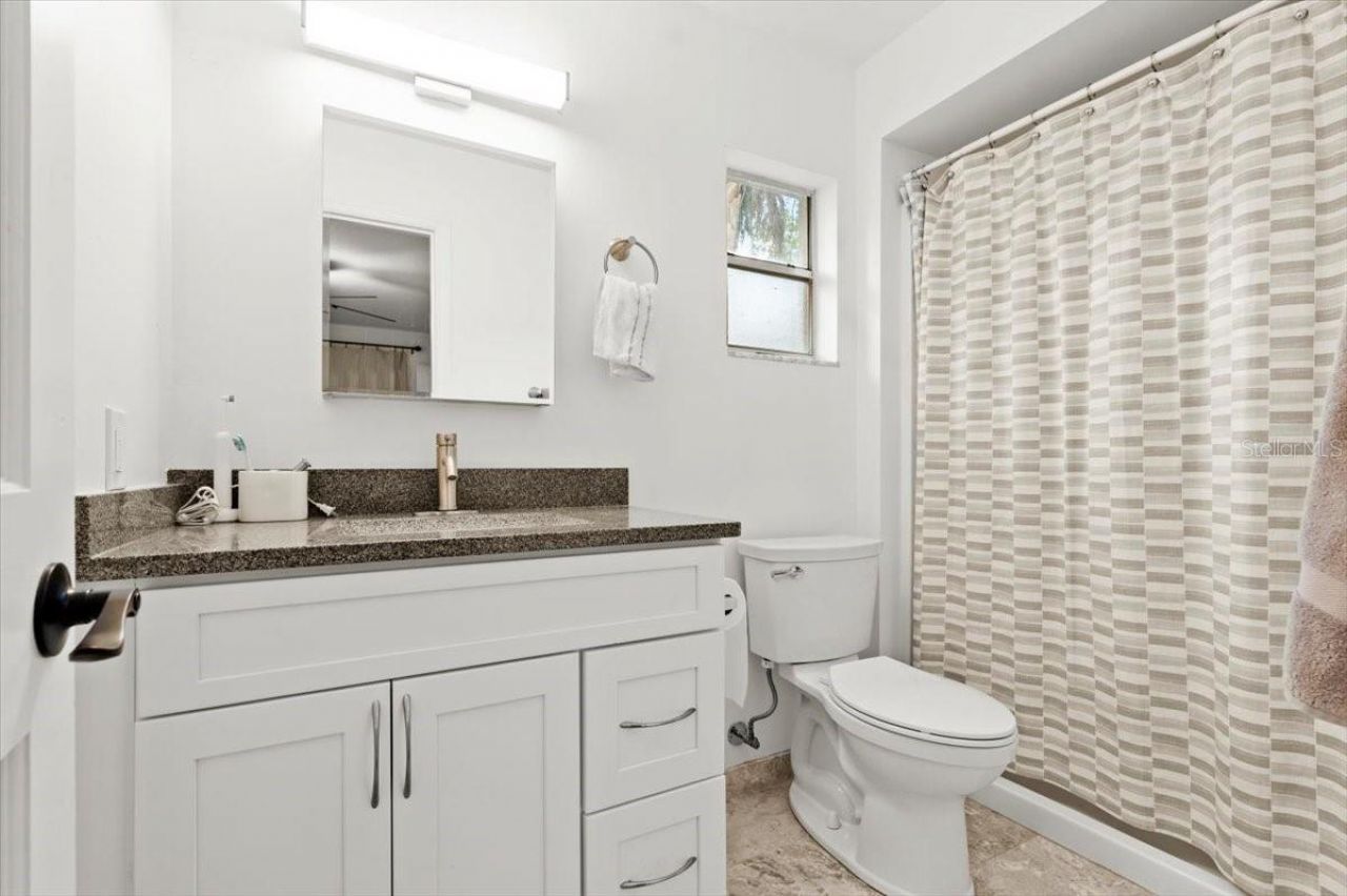 704 Lynn Avenue, New Smyrna Beach, FL 32168 Photo