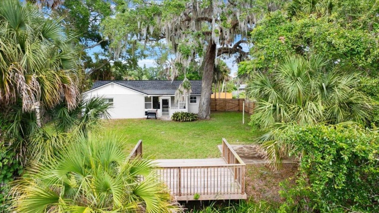 704 Lynn Avenue, New Smyrna Beach, FL 32168 Photo