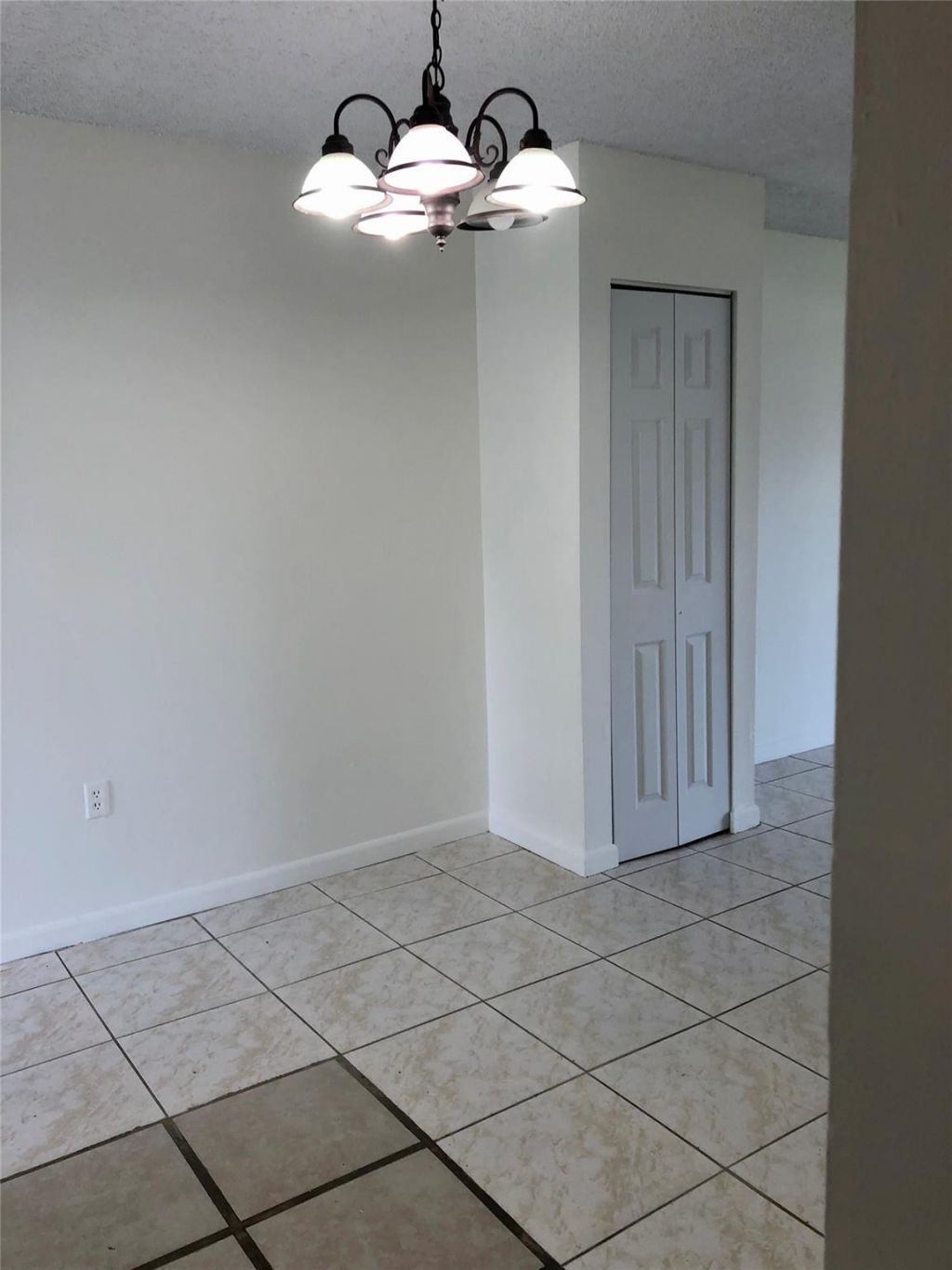 Please Call For Address, Miami, FL 33172 Photo