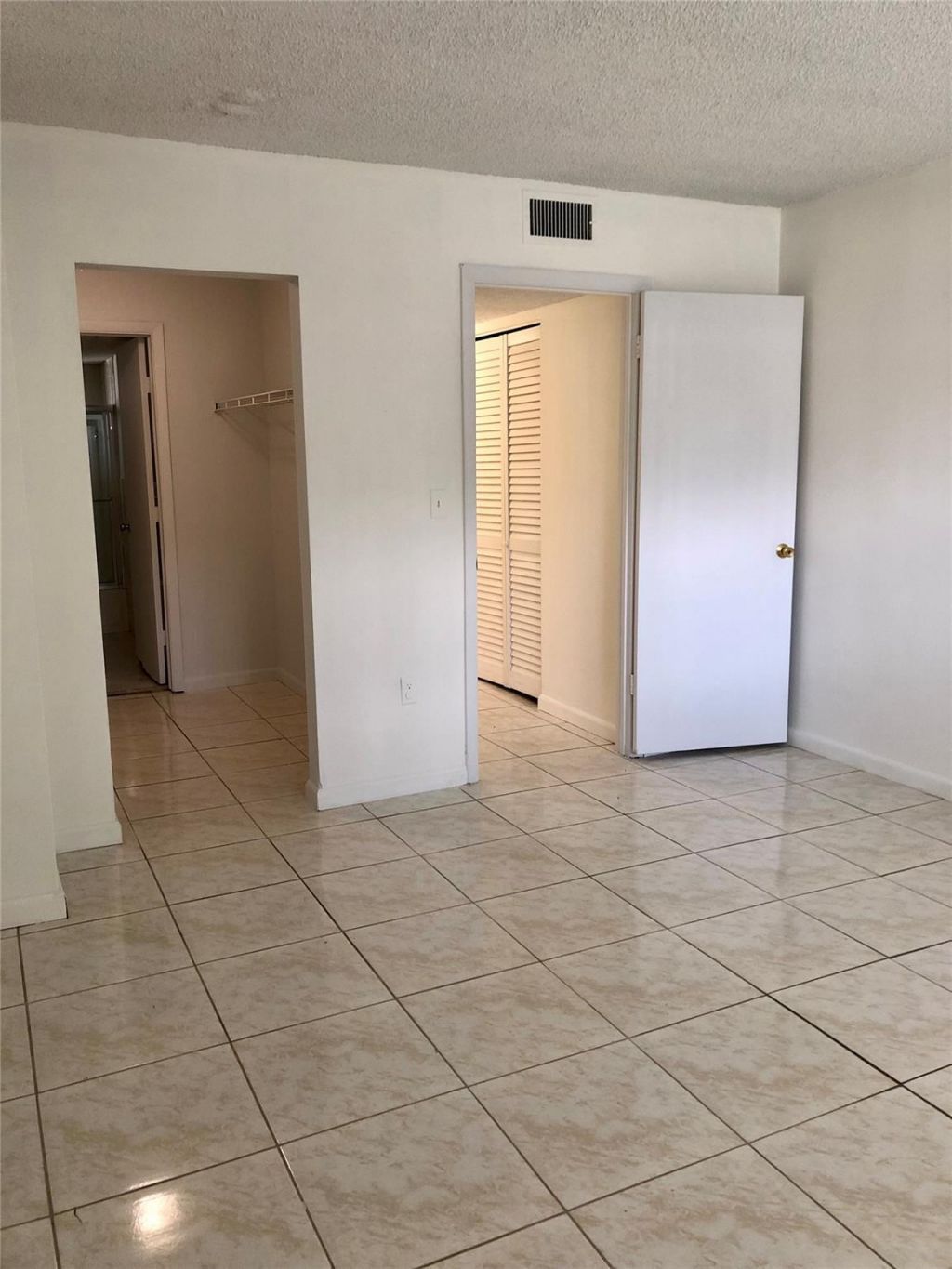 Please Call For Address, Miami, FL 33172 Photo