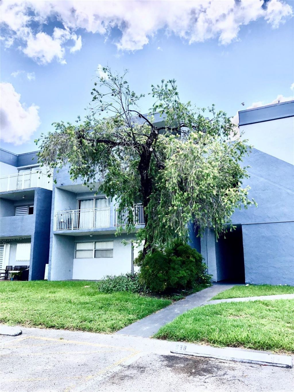 Please Call For Address, Miami, FL 33172 Photo