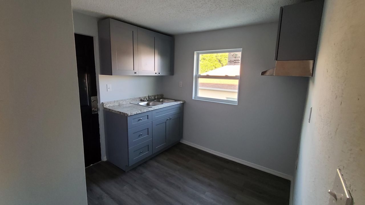 921 14th Street, West Palm Beach, FL 33401 Photo