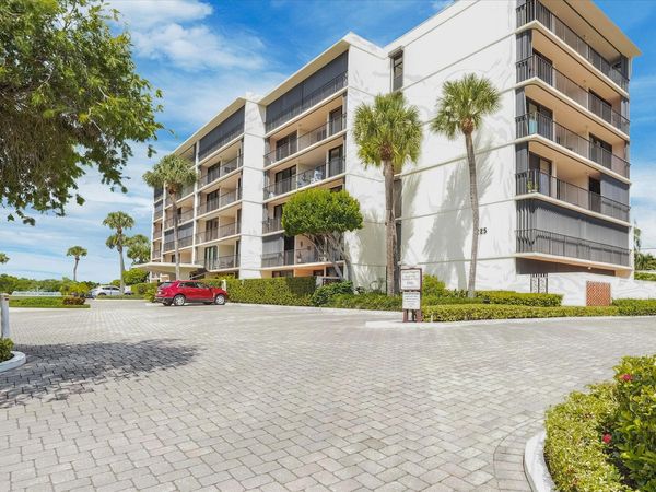 225 Beach Road, Unit 205, Tequesta, FL 33469