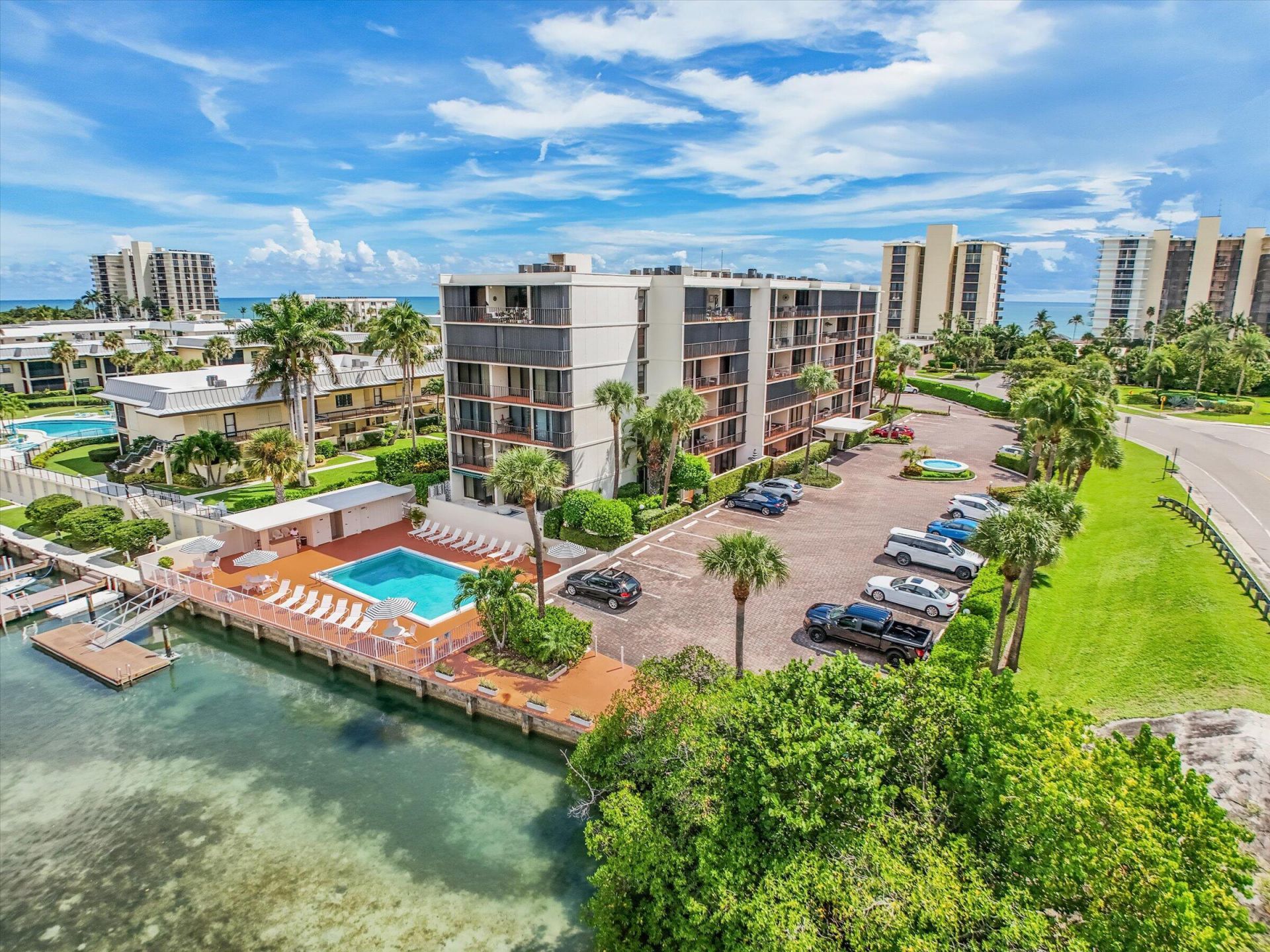 225 Beach Road, Unit 205, Tequesta, FL 33469 Photo