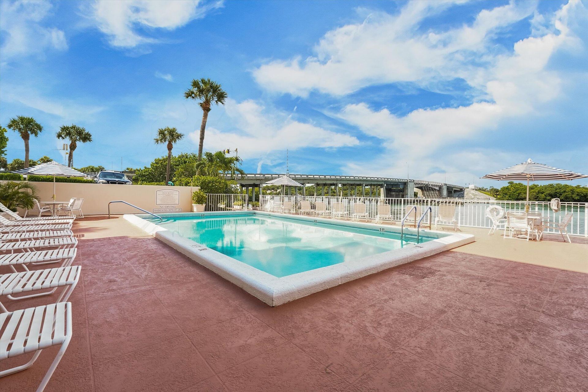 225 Beach Road, Unit 205, Tequesta, FL 33469 Photo