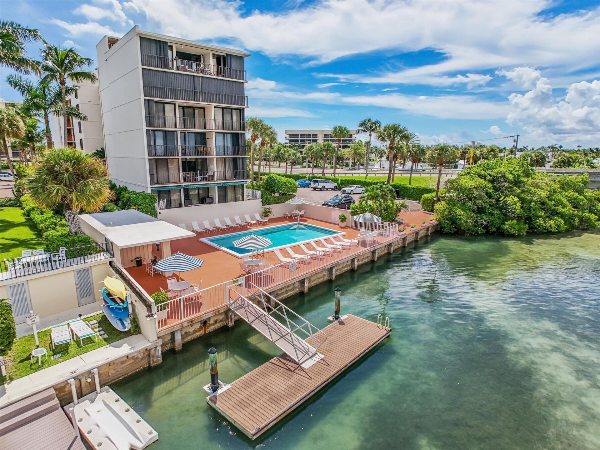 225 Beach Road, Unit 205, Tequesta, FL 33469 Photo