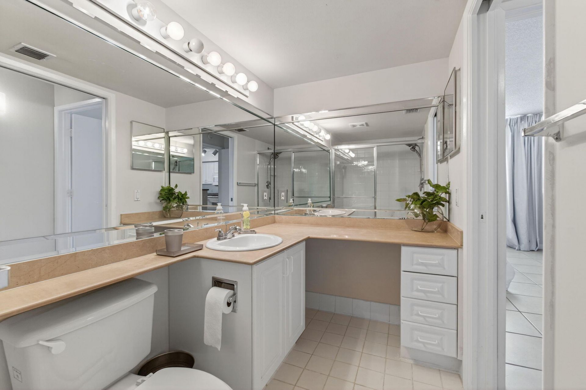 3606 S Ocean Boulevard, Unit 406, Highland Beach, FL 33487 Photo