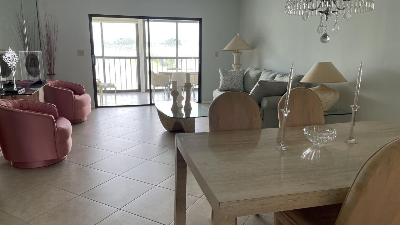 6866 Huntington Lane, Unit 305, Delray Beach, FL 33446 Photo