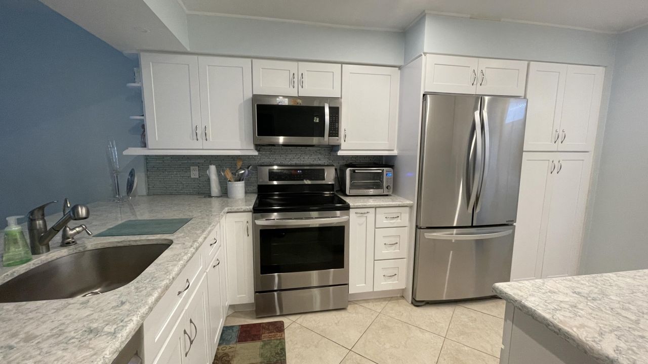 6866 Huntington Lane, Unit 305, Delray Beach, FL 33446 Photo