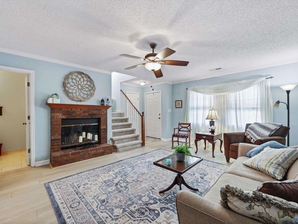 2016 English Drive SW, Huntsville, AL 35803