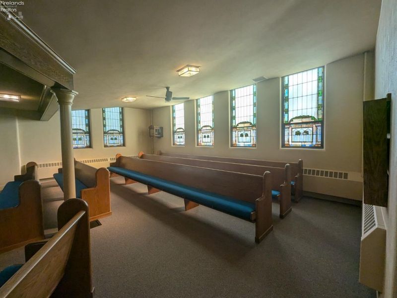 200 E Madison Street, Gibsonburg, OH 43431 Photo 18