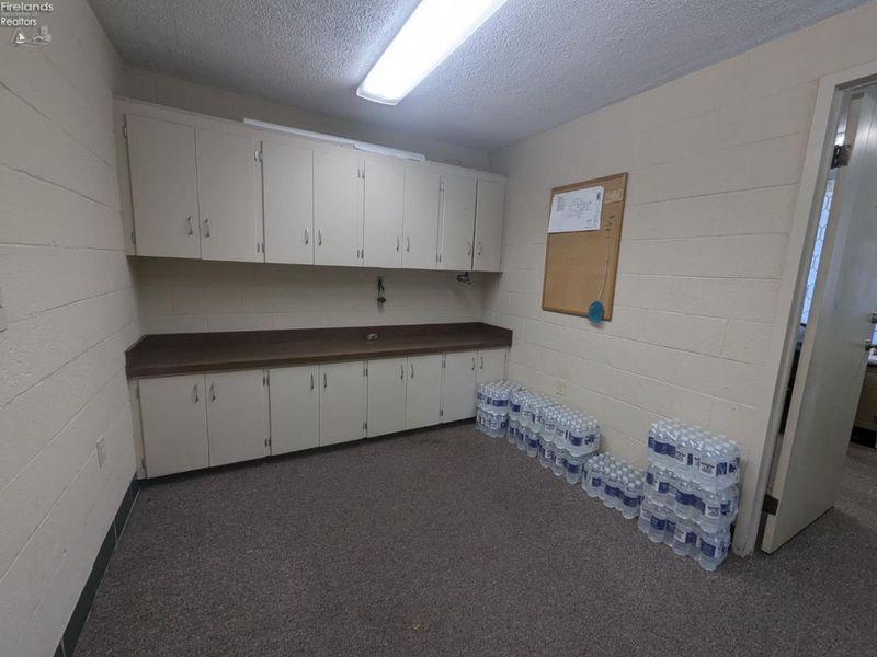 200 E Madison Street, Gibsonburg, OH 43431 Photo 30