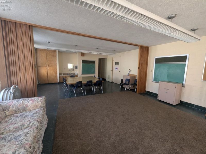 200 E Madison Street, Gibsonburg, OH 43431 Photo 35