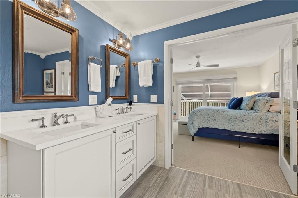 1062 S Yachtsman Dr, Sanibel, FL 33957 Photo