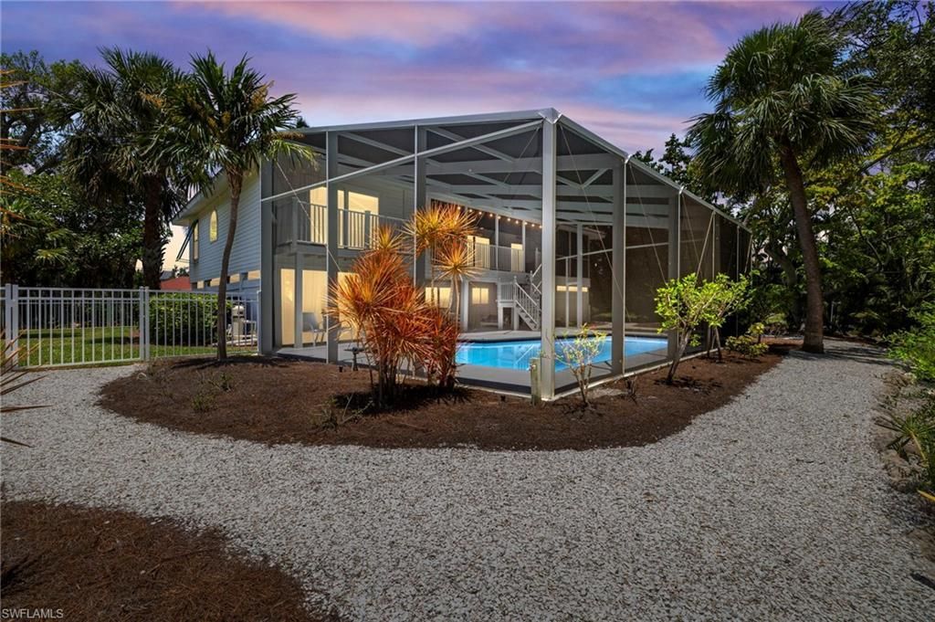 1062 S Yachtsman Dr, Sanibel, FL 33957 Photo