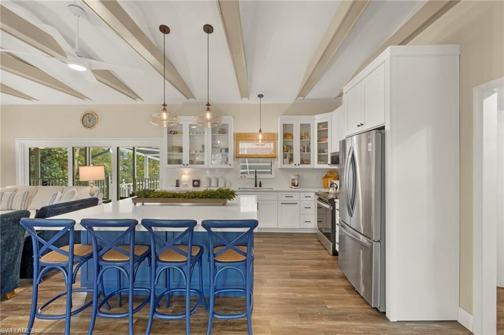 1062 S Yachtsman Dr, Sanibel, FL 33957 Photo