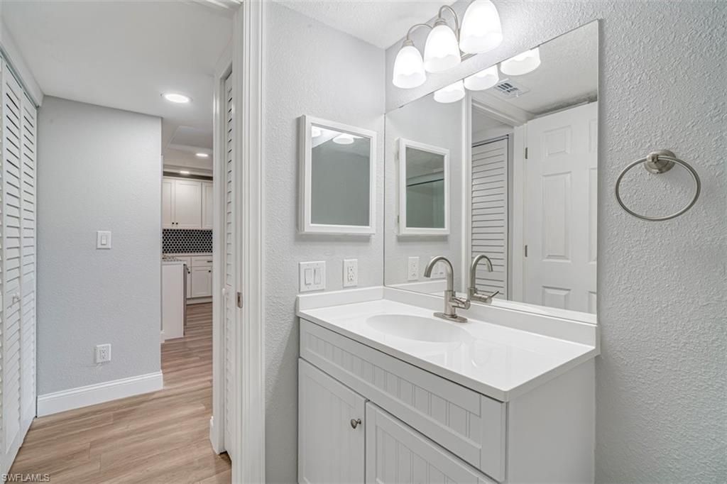 12601 Kelly Sands Way, Unit 402, Fort Myers, FL 33908 Photo