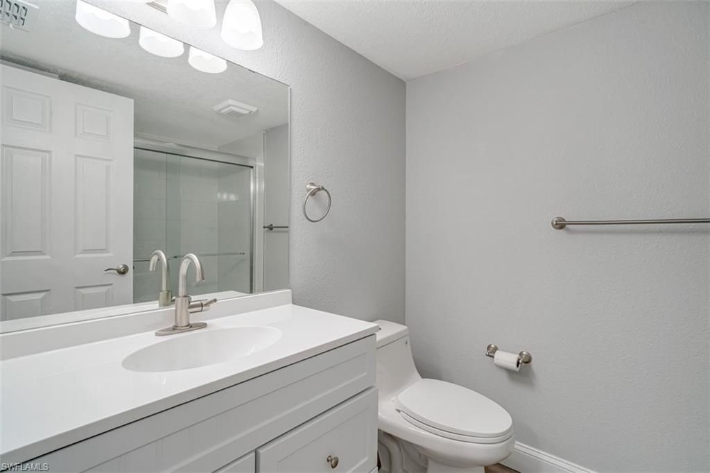 12601 Kelly Sands Way, Unit 402, Fort Myers, FL 33908 Photo