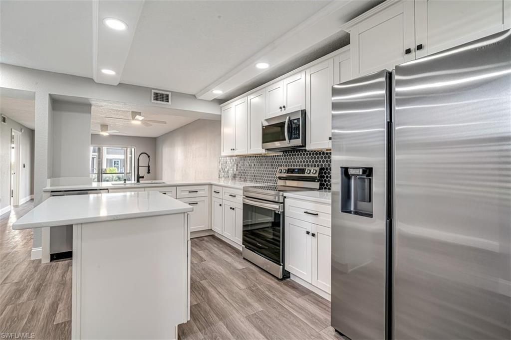 12601 Kelly Sands Way, Unit 402, Fort Myers, FL 33908 Photo