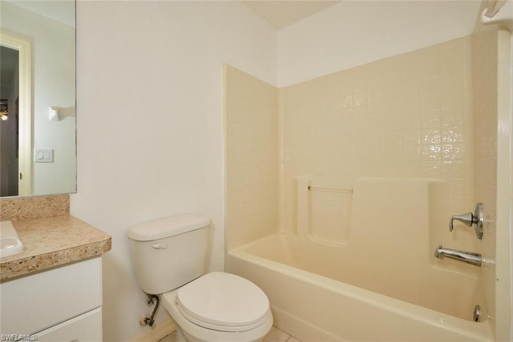 3825/3827 Hollycrest St, Fort Myers, FL 33905 Photo