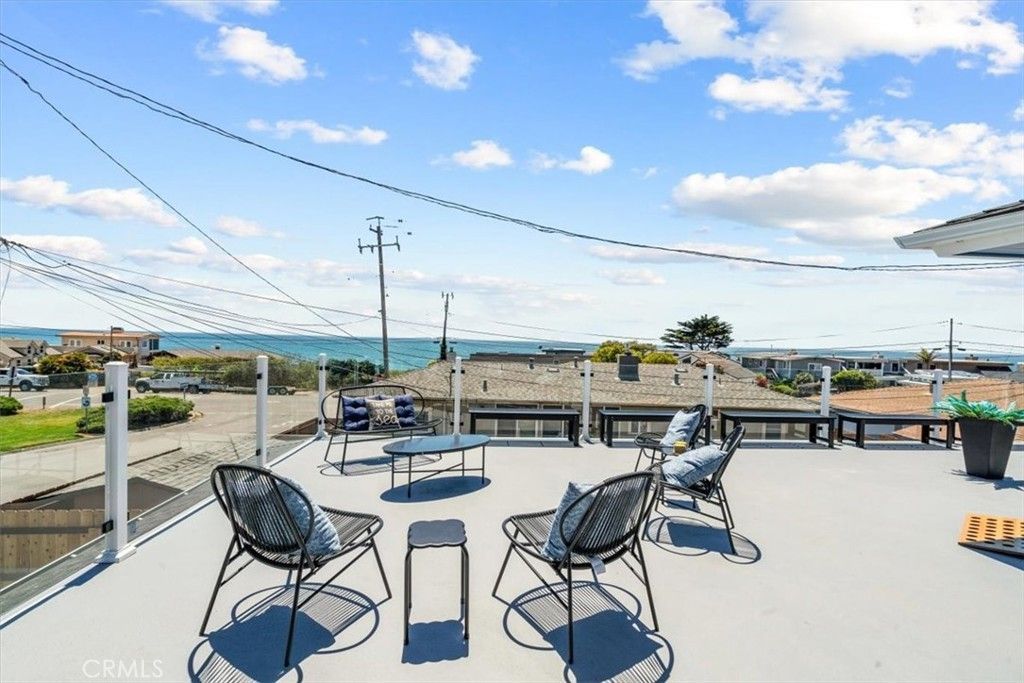 31 N 3rd Street, Cayucos, CA 93430 Main Photo