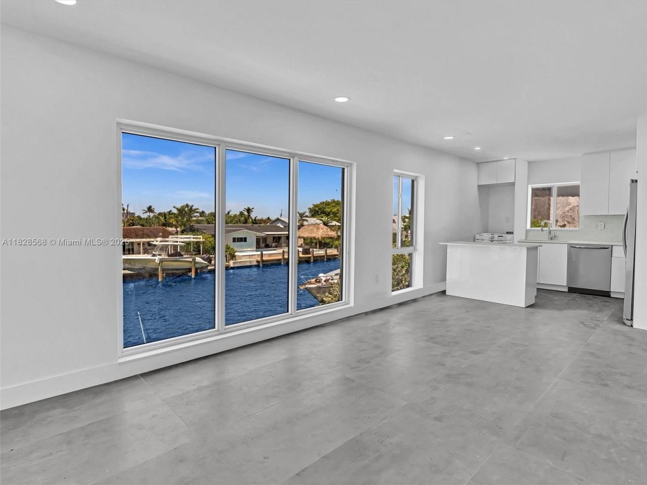 11900 N Bayshore Dr, Unit 1-8, North Miami, FL 33181 Photo