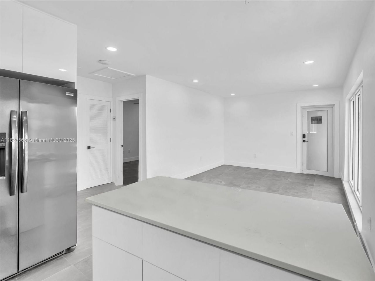 11900 N Bayshore Dr, Unit 1-8, North Miami, FL 33181 Photo