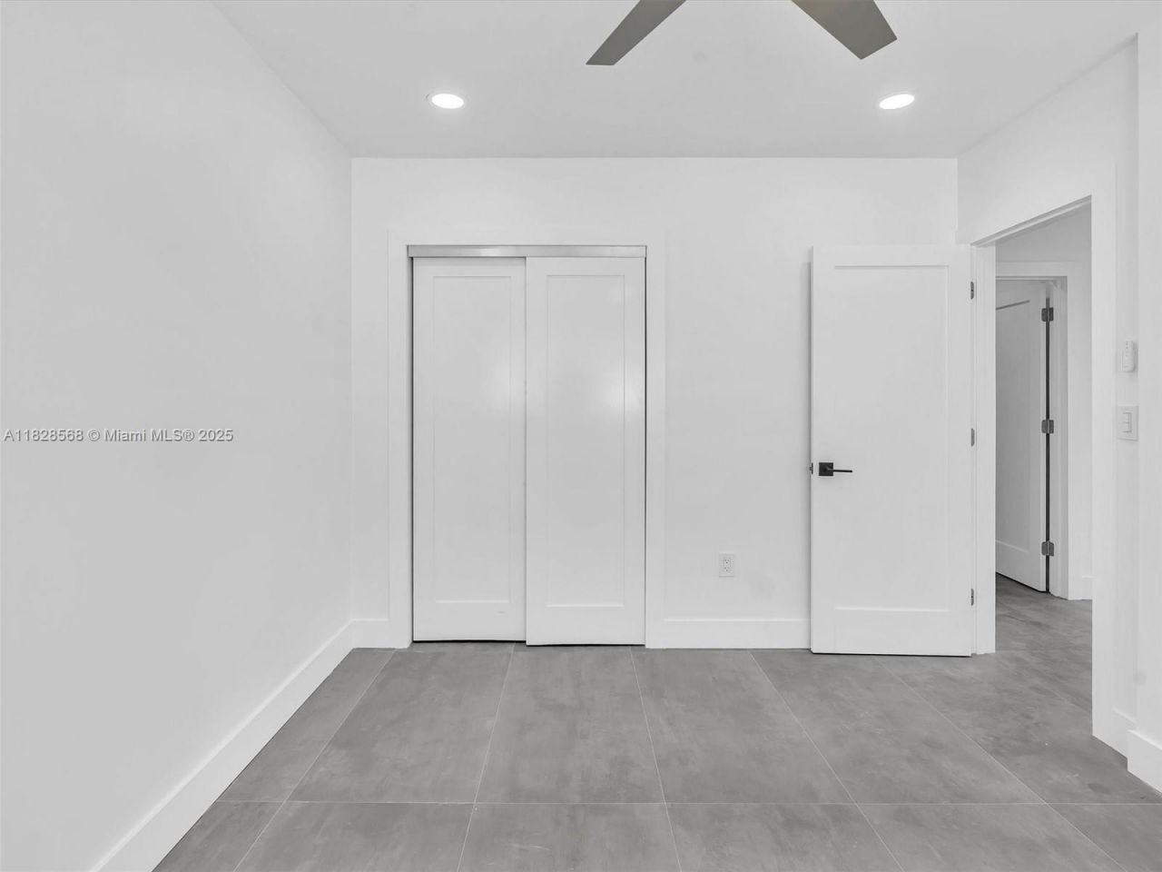 11900 N Bayshore Dr, Unit 1-8, North Miami, FL 33181 Photo