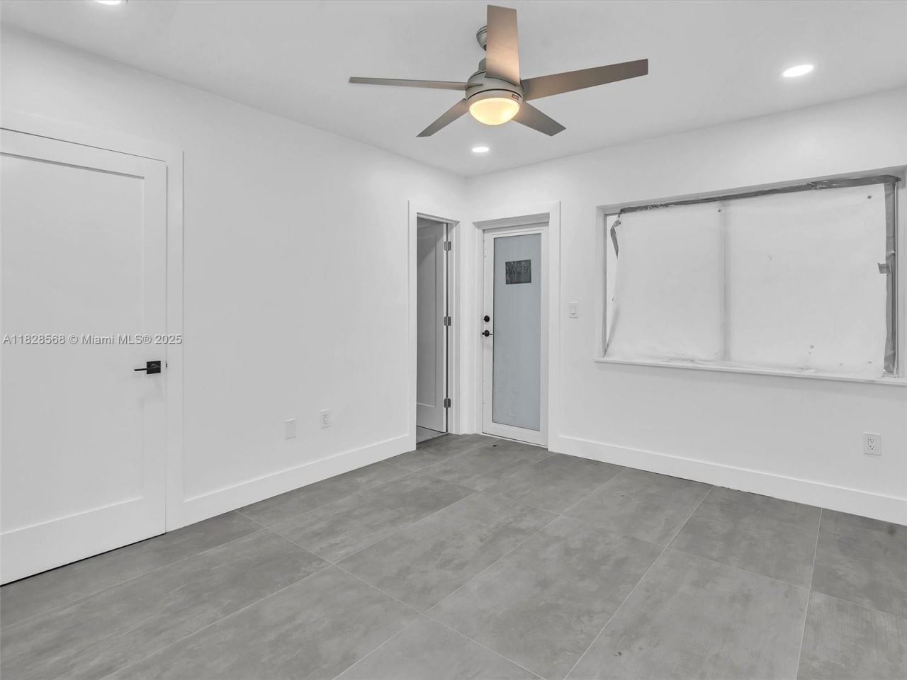 11900 N Bayshore Dr, Unit 1-8, North Miami, FL 33181 Photo