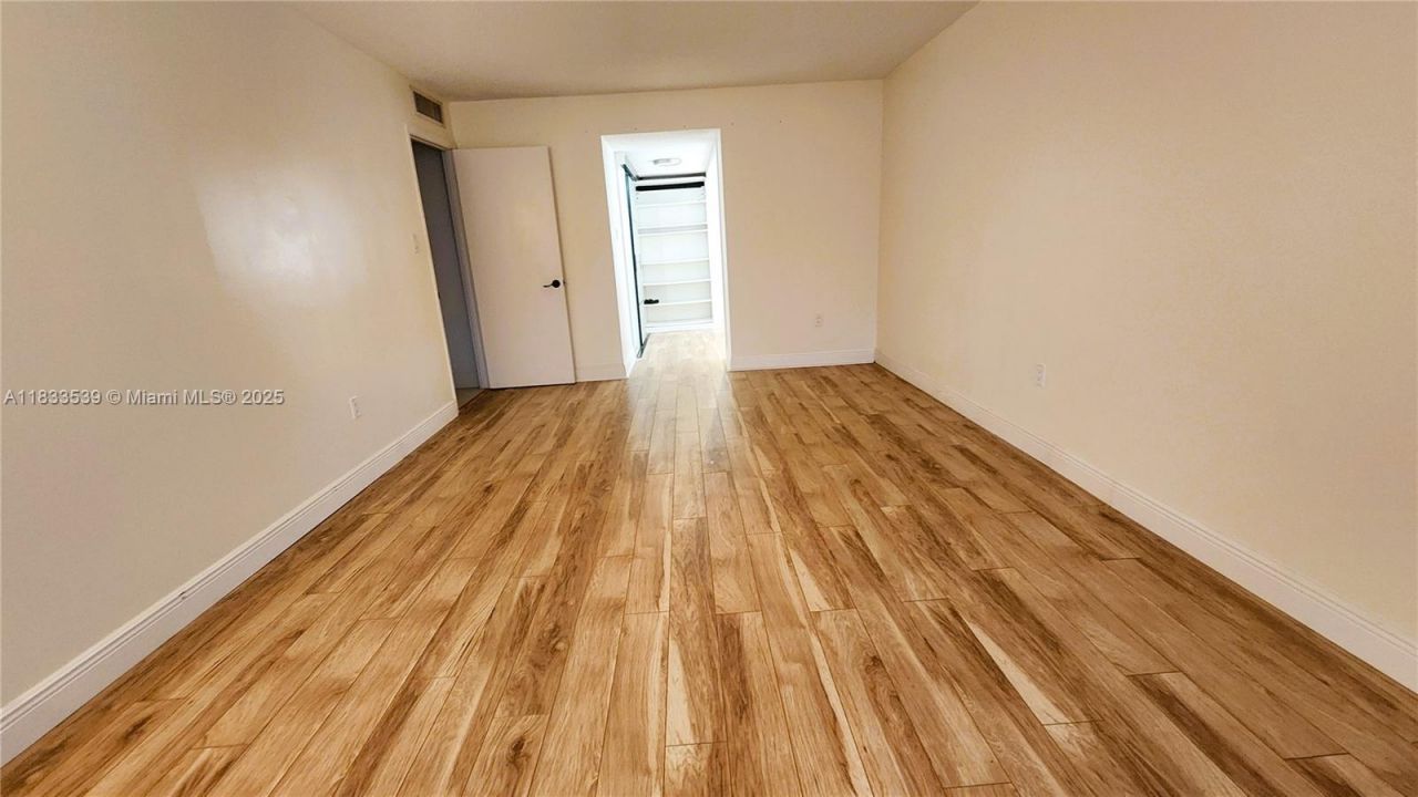 18051 Biscayne Blvd, Unit 1705, Aventura, FL 33160 Photo