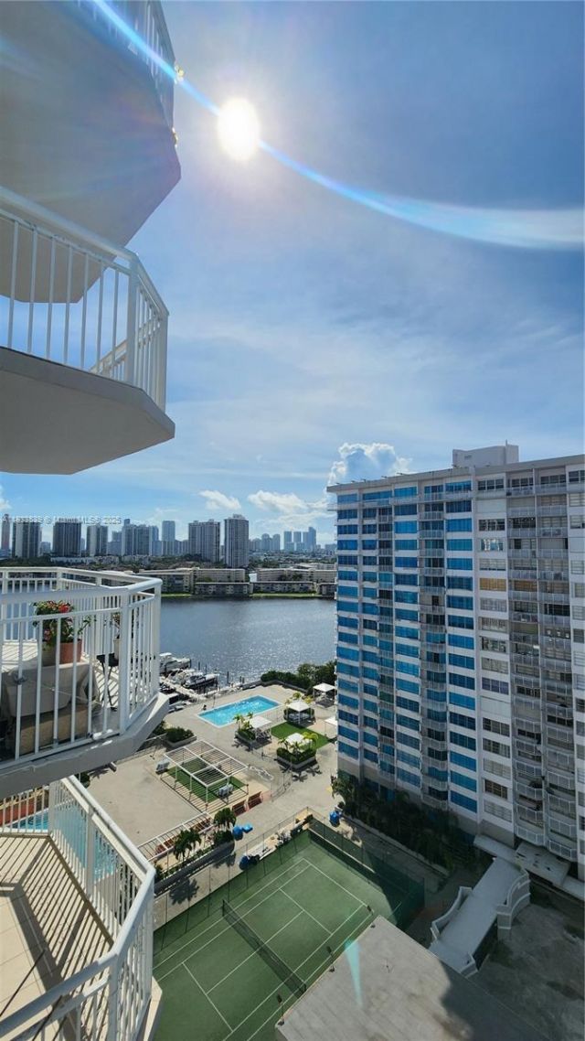 18051 Biscayne Blvd, Unit 1705, Aventura, FL 33160 Photo