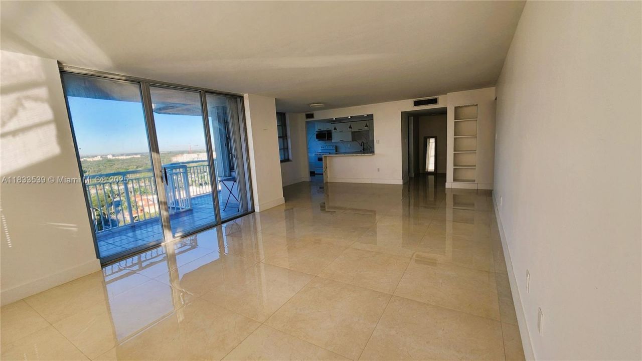 18051 Biscayne Blvd, Unit 1705, Aventura, FL 33160 Photo