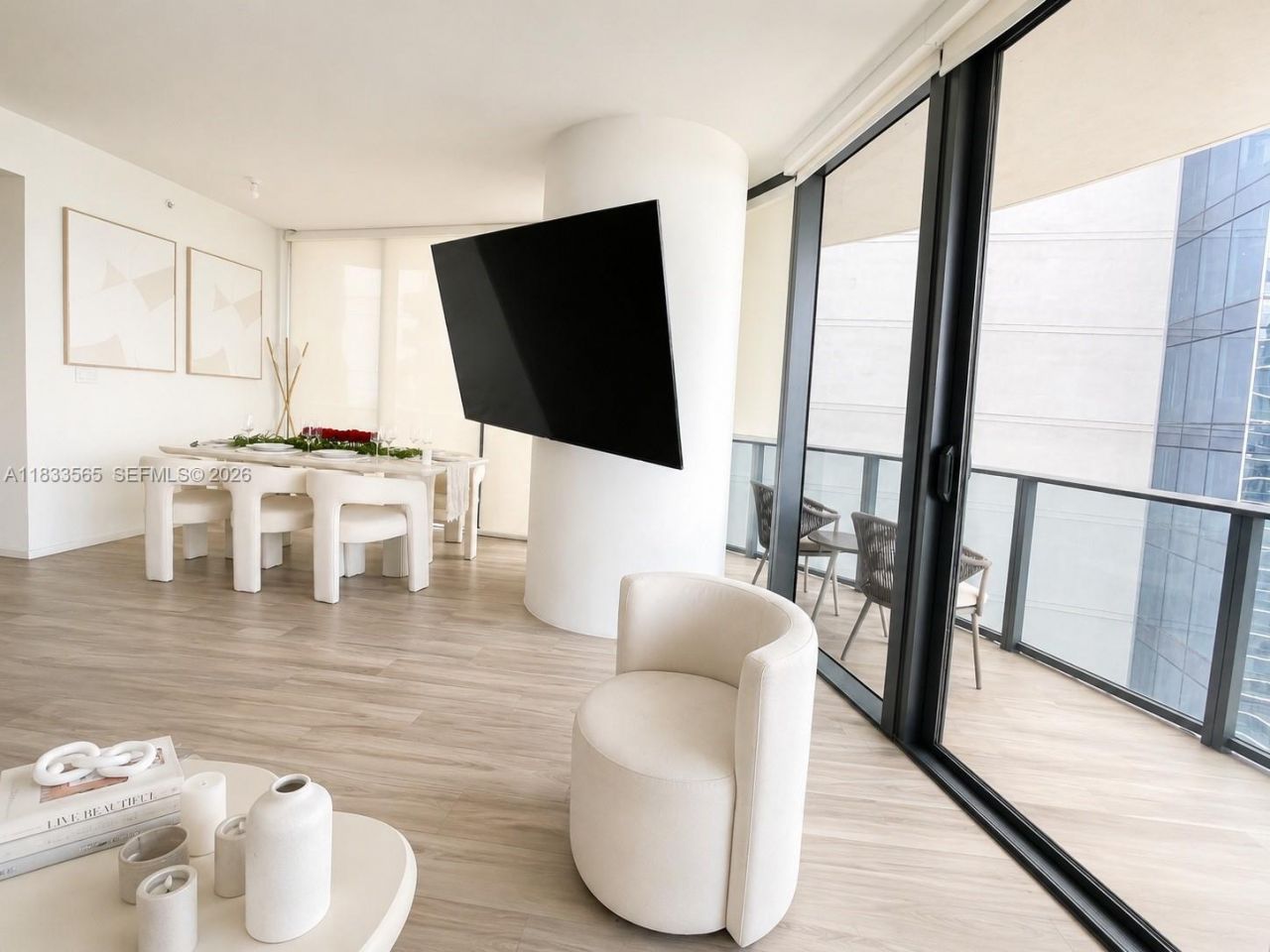 801 S Miami Ave, Unit 4204, Miami, FL 33130 Photo